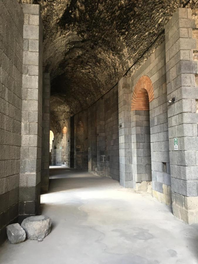 Apartment For 2 In Catania, B&B Le Voci Del Mercato Exteriör bild